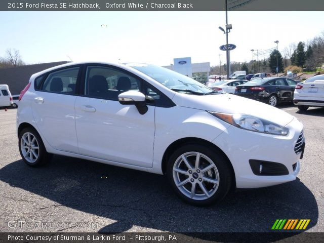2015 Ford Fiesta SE Hatchback in Oxford White