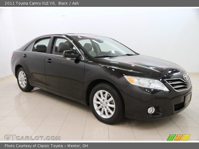 2011 Toyota Camry XLE V6 in Black
