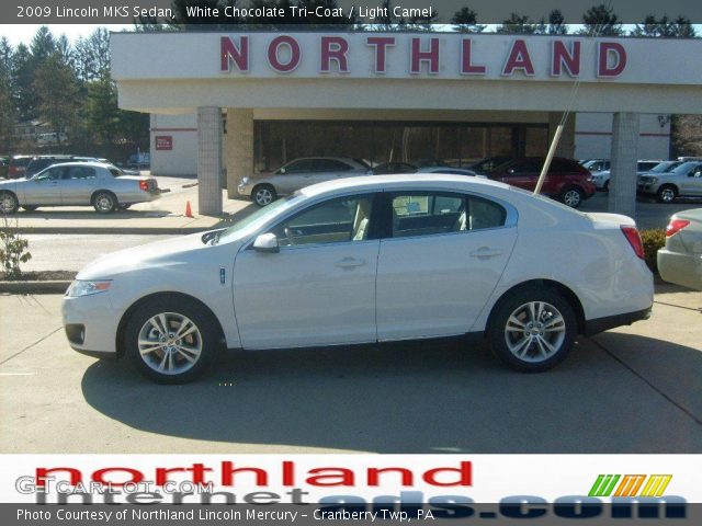 2009 Lincoln MKS Sedan in White Chocolate Tri-Coat