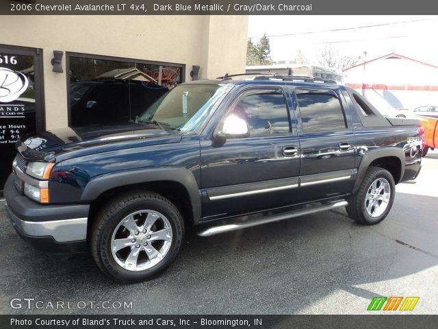 2006 Chevrolet Avalanche LT 4x4 in Dark Blue Metallic