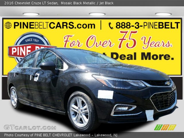 2016 Chevrolet Cruze LT Sedan in Mosaic Black Metallic