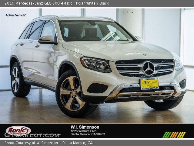 2016 Mercedes-Benz GLC 300 4Matic in Polar White