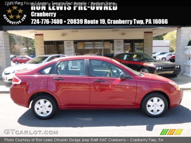 2011 Ford Focus S Sedan in Sangria Red Metallic