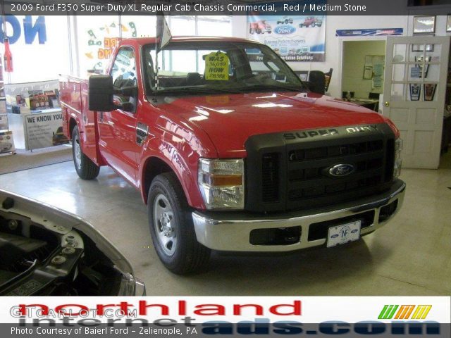 2009 Ford F350 Super Duty XL Regular Cab Chassis Commercial in Red