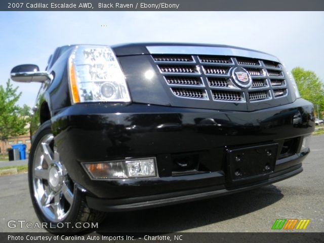 2007 Cadillac Escalade AWD in Black Raven