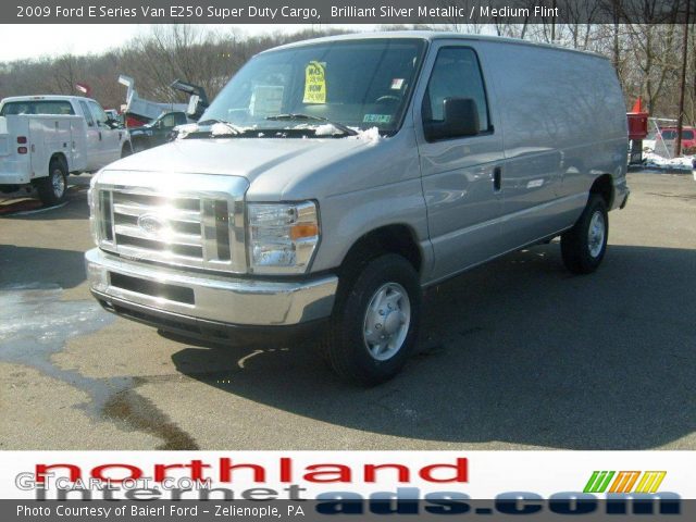 2009 Ford E Series Van E250 Super Duty Cargo in Brilliant Silver Metallic