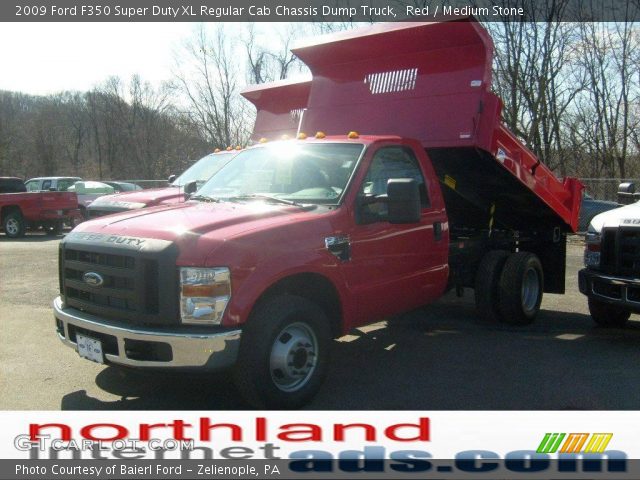 2009 Ford F350 Super Duty XL Regular Cab Chassis Dump Truck in Red
