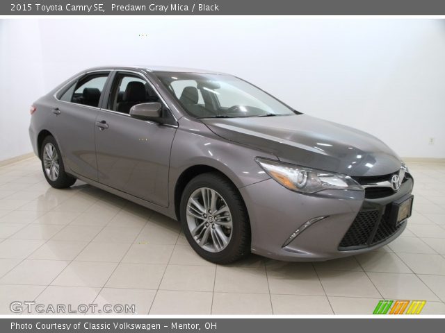 2015 Toyota Camry SE in Predawn Gray Mica