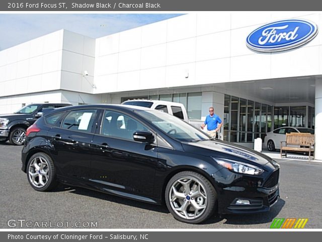 2016 Ford Focus ST in Shadow Black