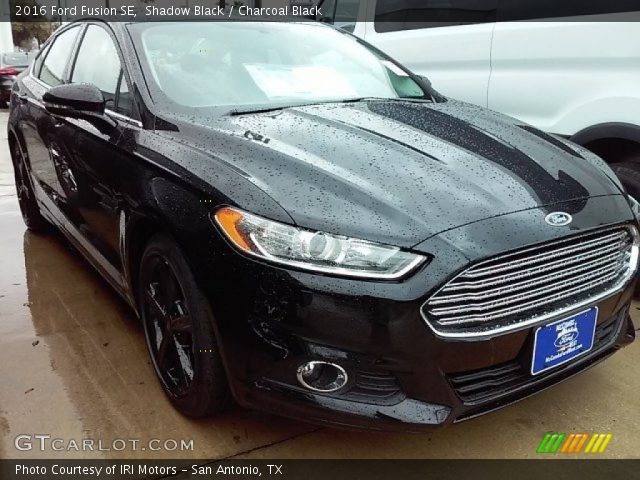 2016 Ford Fusion SE in Shadow Black