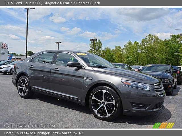 2015 Ford Taurus SEL in Magnetic Metallic