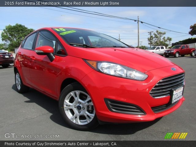 2015 Ford Fiesta SE Hatchback in Race Red