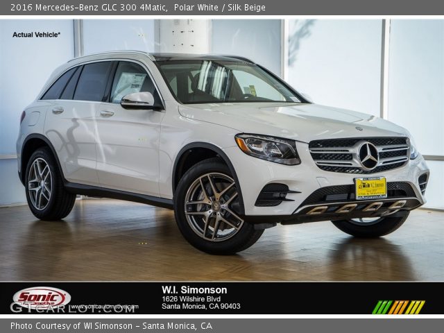 2016 Mercedes-Benz GLC 300 4Matic in Polar White