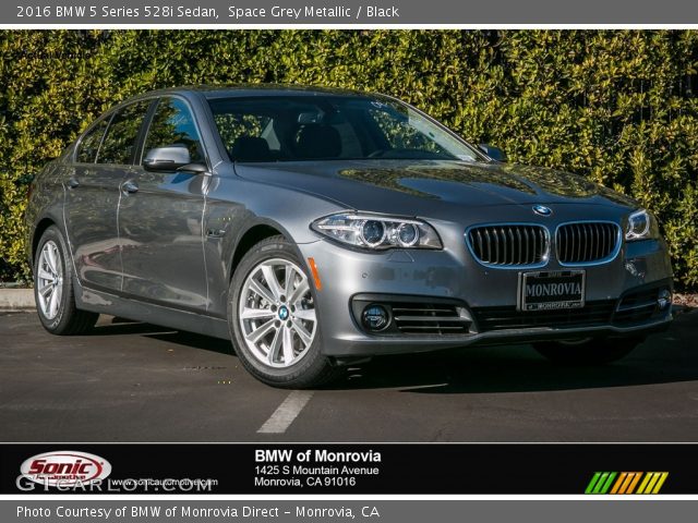 2016 BMW 5 Series 528i Sedan in Space Grey Metallic