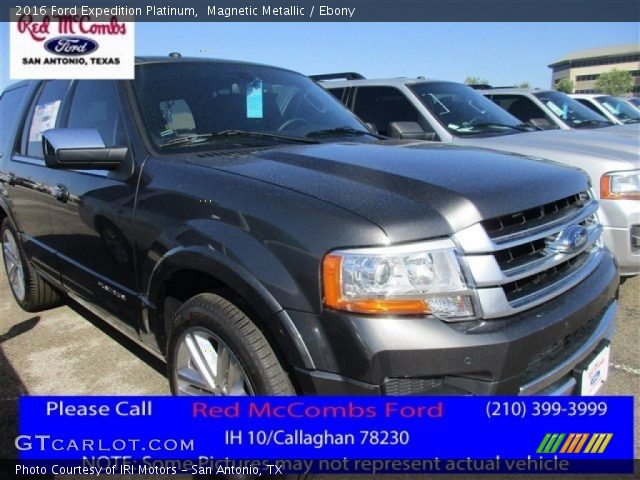 2016 Ford Expedition Platinum in Magnetic Metallic