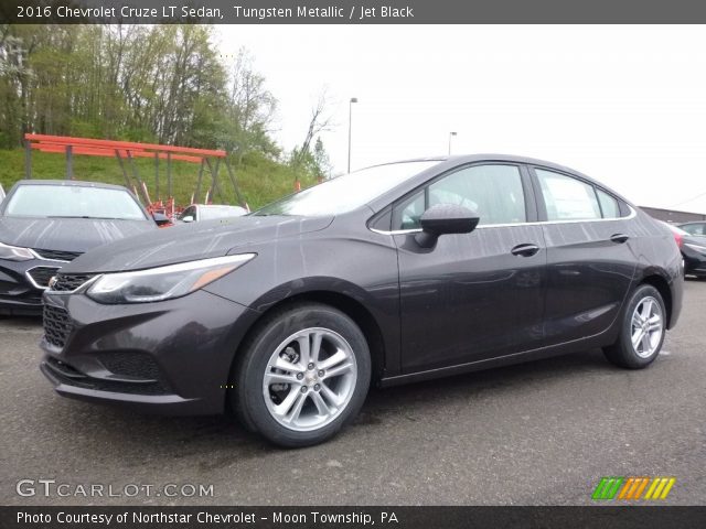2016 Chevrolet Cruze LT Sedan in Tungsten Metallic