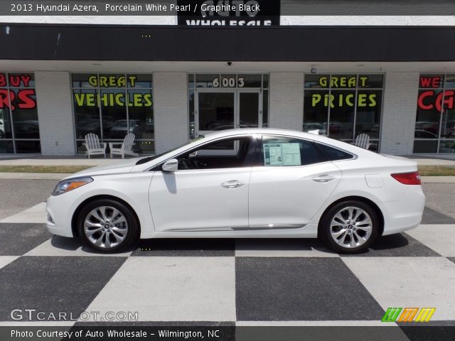 2013 Hyundai Azera  in Porcelain White Pearl