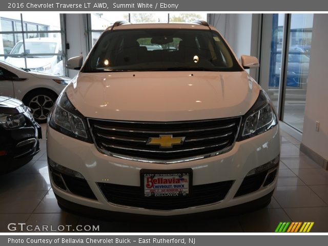 2016 Chevrolet Traverse LT AWD in Summit White