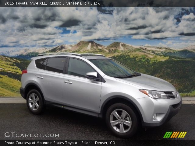 2015 Toyota RAV4 XLE in Classic Silver Metallic