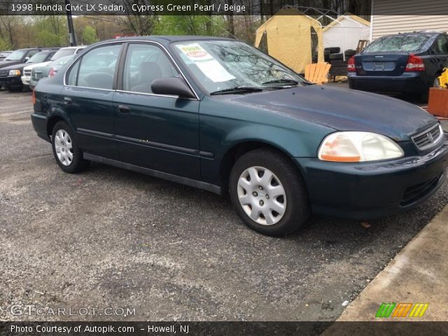 1998 Honda Civic LX Sedan in Cypress Green Pearl