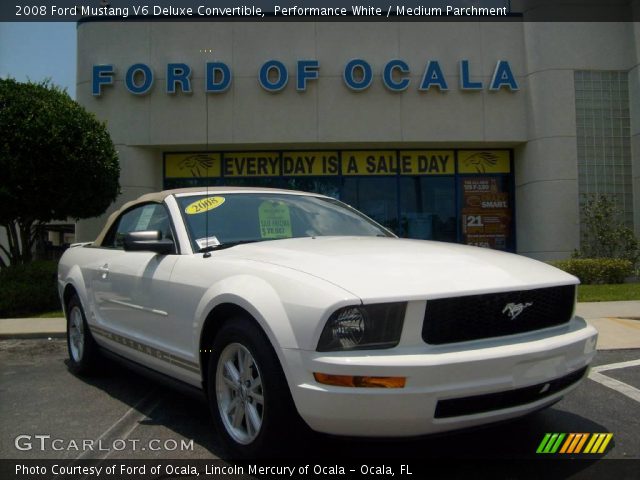 2008 Ford Mustang V6 Deluxe Convertible in Performance White