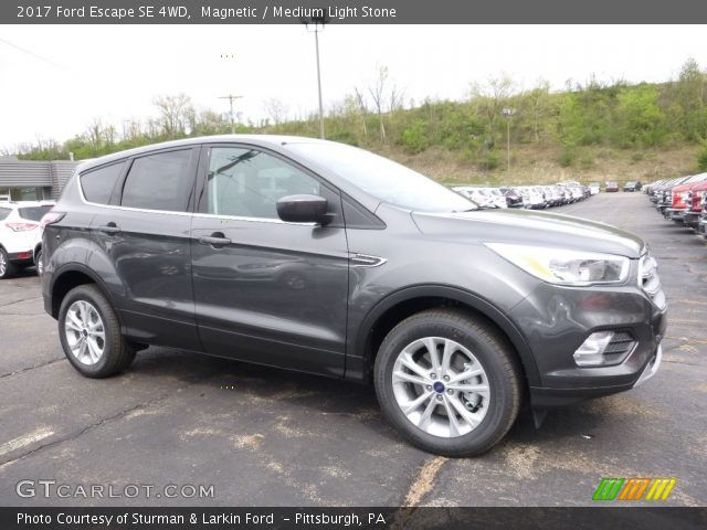 2017 Ford Escape SE 4WD in Magnetic