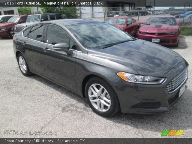2016 Ford Fusion SE in Magnetic Metallic