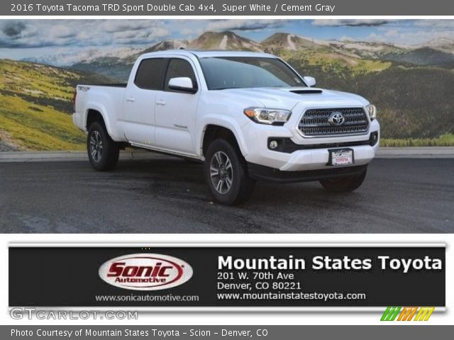 2016 Toyota Tacoma TRD Sport Double Cab 4x4 in Super White