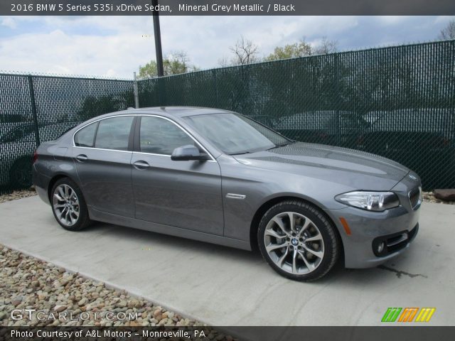 2016 BMW 5 Series 535i xDrive Sedan in Mineral Grey Metallic