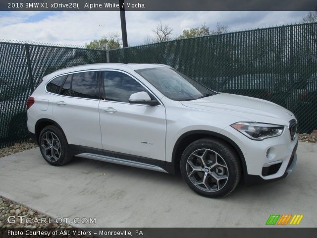 2016 BMW X1 xDrive28i in Alpine White