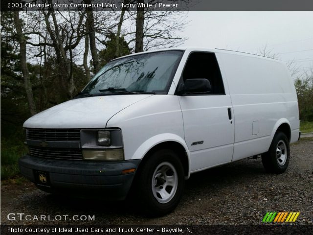2001 Chevrolet Astro Commercial Van in Ivory White