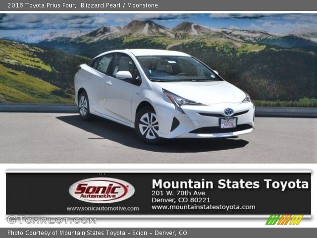 2016 Toyota Prius Four in Blizzard Pearl