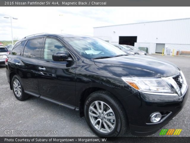 2016 Nissan Pathfinder SV 4x4 in Magnetic Black