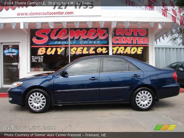 2004 Toyota Camry XLE in Stratosphere Mica