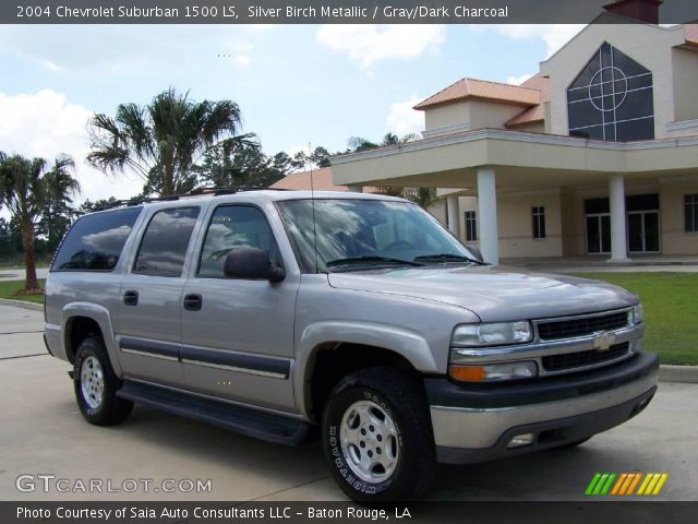 2004 Chevrolet Suburban 1500 LS in Silver Birch Metallic