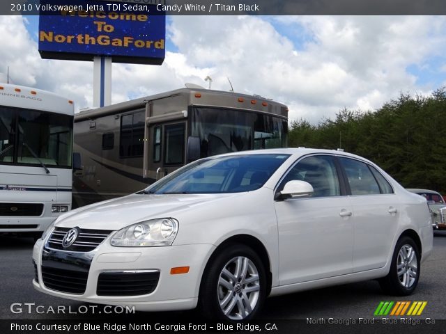 2010 Volkswagen Jetta TDI Sedan in Candy White