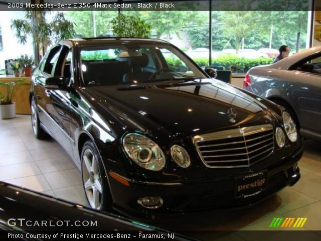 2009 Mercedes-Benz E 350 4Matic Sedan in Black