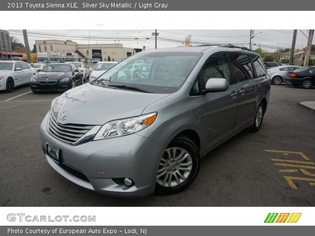 2013 Toyota Sienna XLE in Silver Sky Metallic