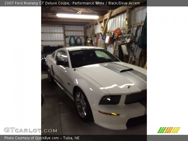 2007 Ford Mustang GT Deluxe Coupe in Performance White