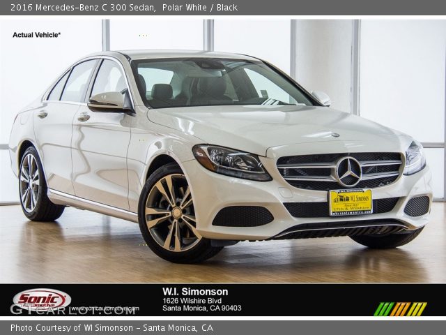 2016 Mercedes-Benz C 300 Sedan in Polar White