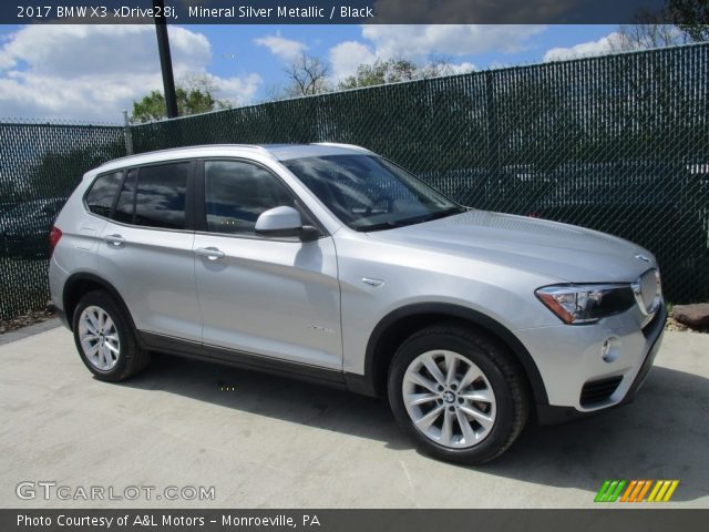 2017 BMW X3 xDrive28i in Mineral Silver Metallic