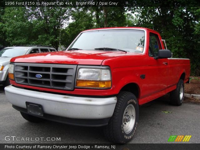 1996 Ford F150 XL Regular Cab 4x4 in Bright Red