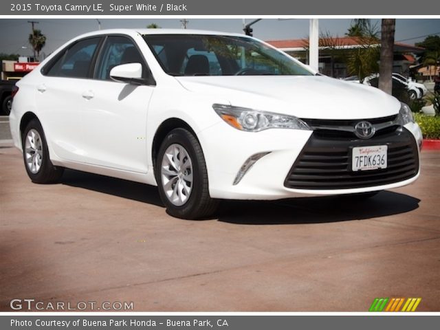 2015 Toyota Camry LE in Super White