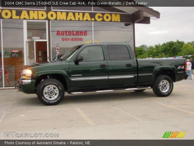 2004 GMC Sierra 2500HD SLE Crew Cab 4x4 in Polo Green Metallic