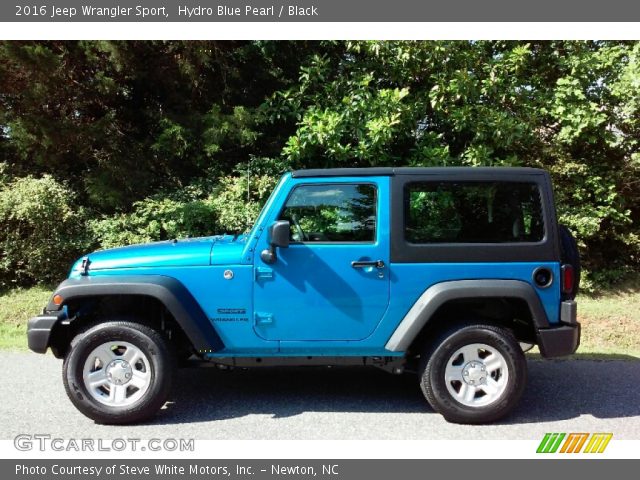2016 Jeep Wrangler Sport in Hydro Blue Pearl