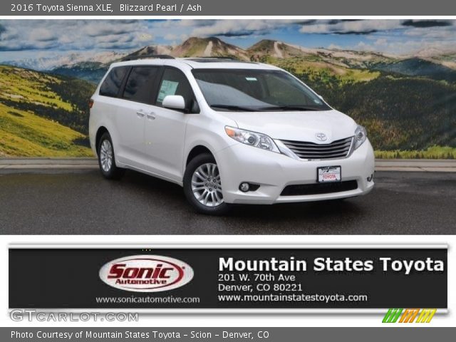 2016 Toyota Sienna XLE in Blizzard Pearl