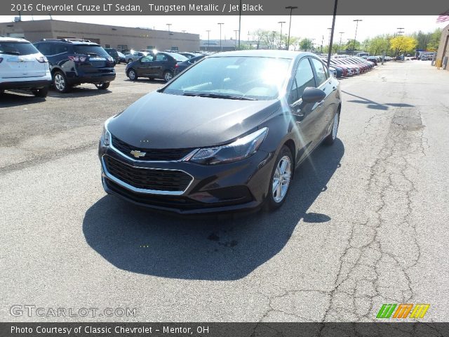 2016 Chevrolet Cruze LT Sedan in Tungsten Metallic