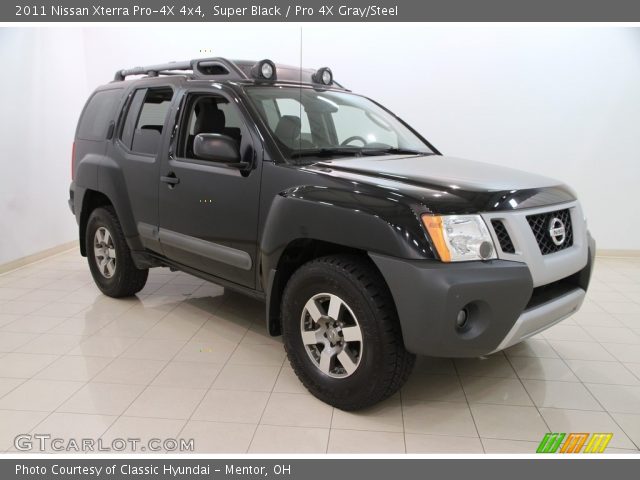 2011 Nissan Xterra Pro-4X 4x4 in Super Black