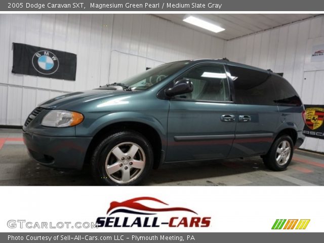 2005 Dodge Caravan SXT in Magnesium Green Pearl