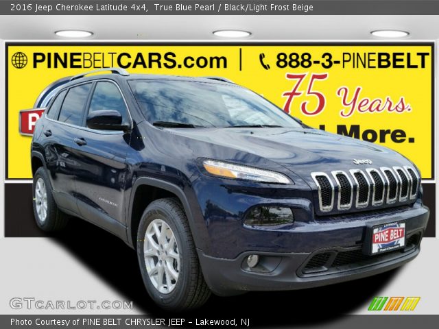 2016 Jeep Cherokee Latitude 4x4 in True Blue Pearl